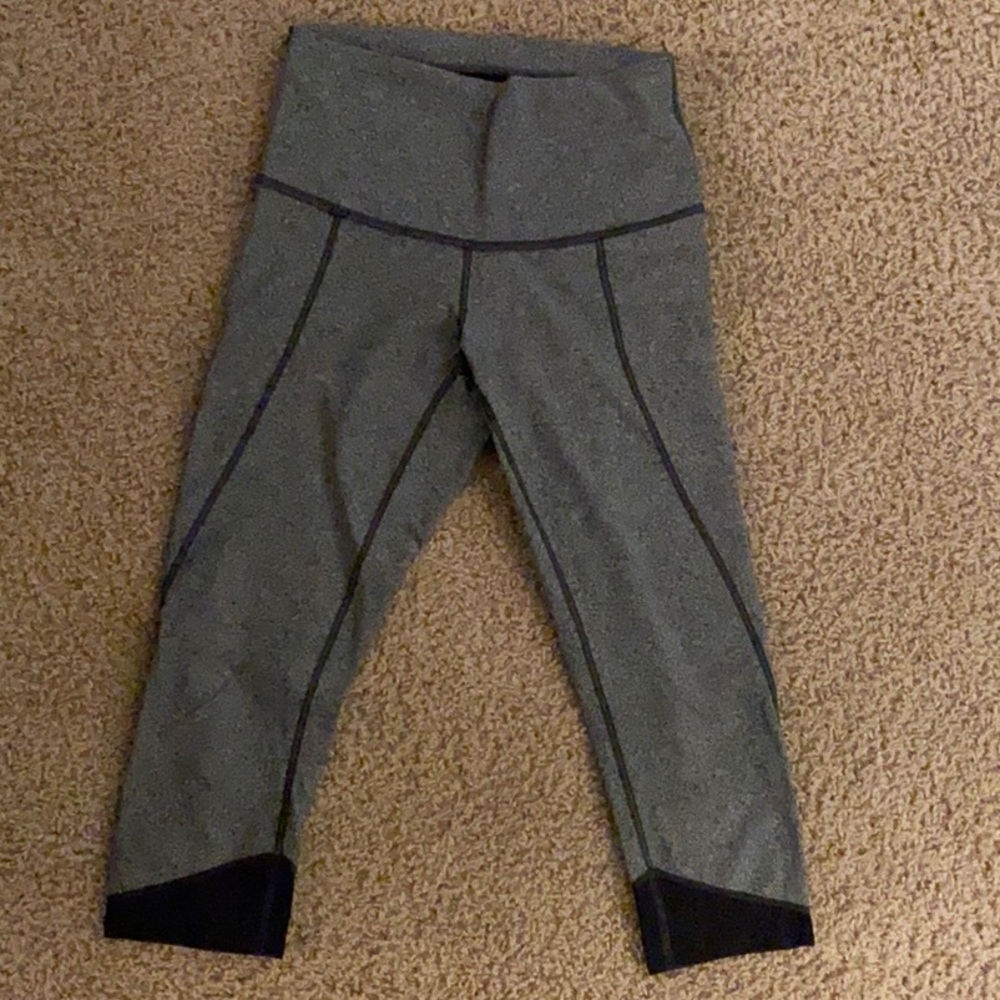 Lululemon Cropped Leggings